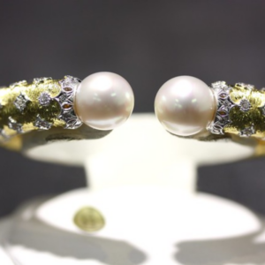 Christine Jewelry exhibitor